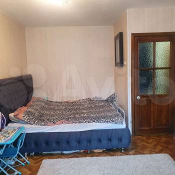 Продается 1-комнатная квартира, 33 м²