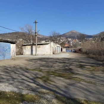 Продается Нежилое помещение, 2000 м²