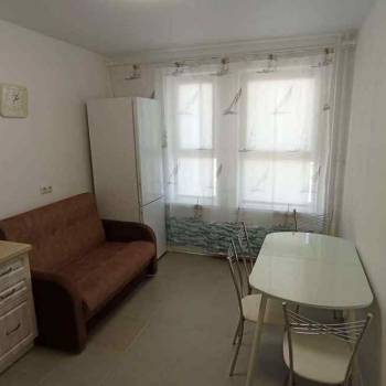Сдается 1-комнатная квартира, 35 м²
