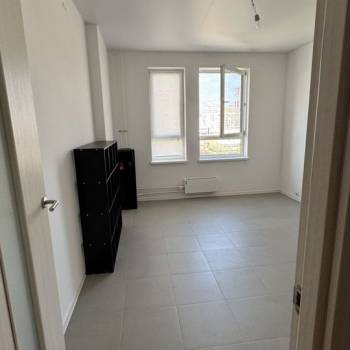 Продается Многокомнатная квартира, 97,4 м²