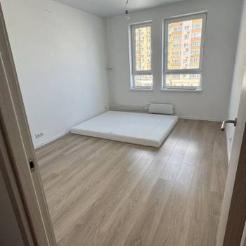Продается Многокомнатная квартира, 97,4 м²