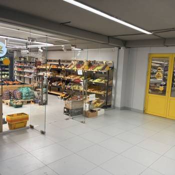 Сдается Нежилое помещение, 170 м²
