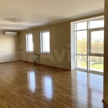 Продается 3-х комнатная квартира, 155 м²
