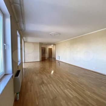 Продается 3-х комнатная квартира, 155 м²
