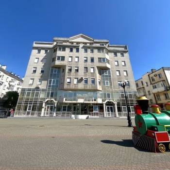 Продается 3-х комнатная квартира, 155 м²