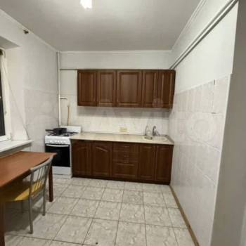 Продается 1-комнатная квартира, 37 м²