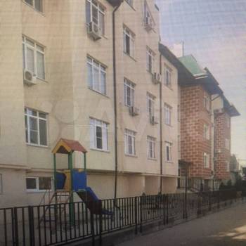 Сдается 1-комнатная квартира, 47 м²