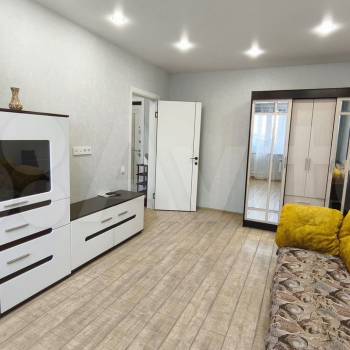 Сдается 1-комнатная квартира, 37 м²