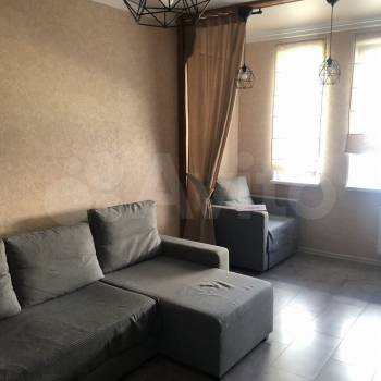 Сдается 1-комнатная квартира, 40 м²