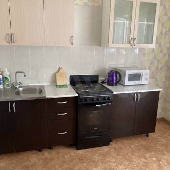 Сдается 1-комнатная квартира, 38 м²