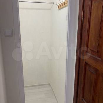Продается 1-комнатная квартира, 38 м²