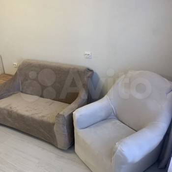Продается 1-комнатная квартира, 38 м²