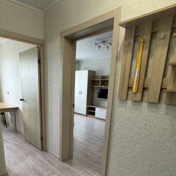 Сдается 1-комнатная квартира, 39 м²