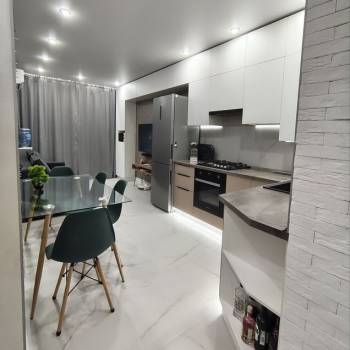 Продается 1-комнатная квартира, 45 м²