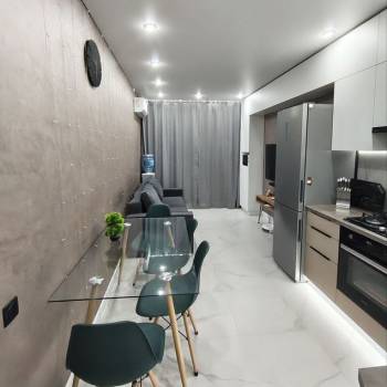Продается 1-комнатная квартира, 45 м²