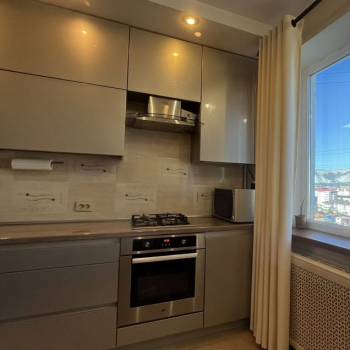 Продается 3-х комнатная квартира, 65,4 м²