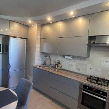 Продается 3-х комнатная квартира, 65,4 м²