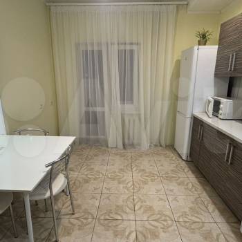 Сдается 1-комнатная квартира, 45 м²