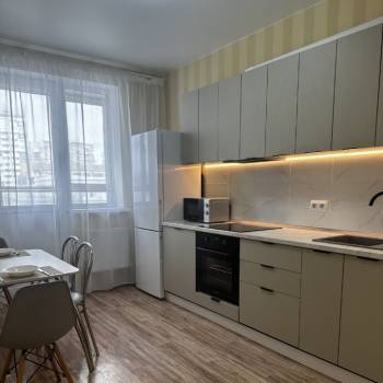 Продается 1-комнатная квартира, 36 м²