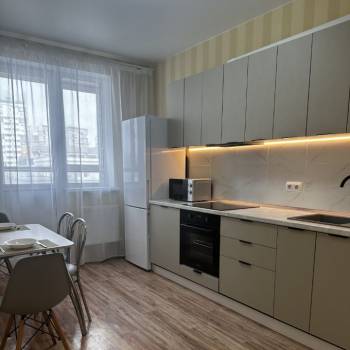 Продается 1-комнатная квартира, 36 м²