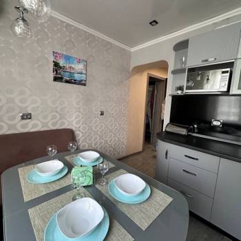 Продается 1-комнатная квартира, 37,8 м²