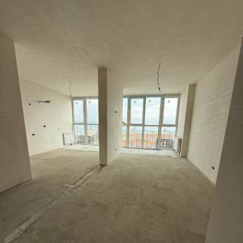 Продается 3-х комнатная квартира, 90 м²