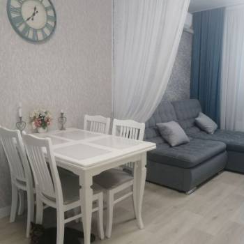 Продается 1-комнатная квартира, 47,5 м²