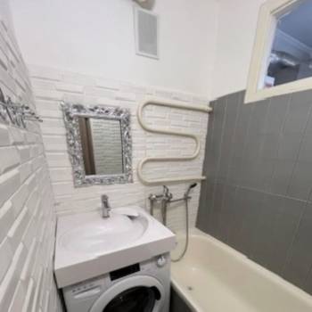 Сдается Многокомнатная квартира, 63,9 м²