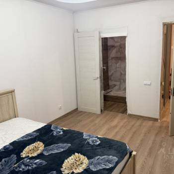 Сдается Многокомнатная квартира, 62 м²