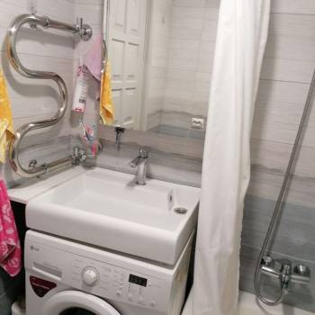 Продается 3-х комнатная квартира, 63 м²