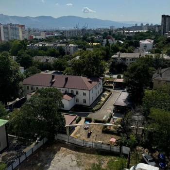 Продается 1-комнатная квартира, 47,7 м²