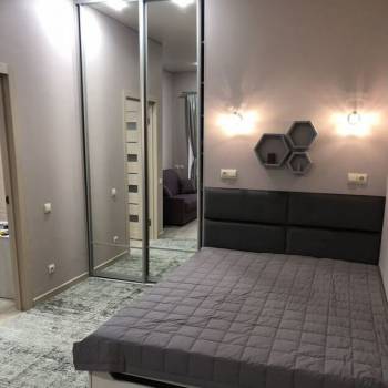 Сдается 1-комнатная квартира, 40 м²