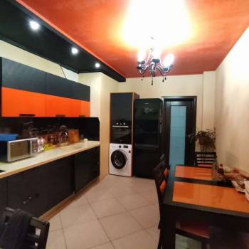 Продается 3-х комнатная квартира, 100,6 м²