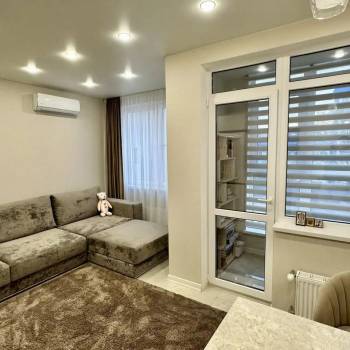 Продается 1-комнатная квартира, 30,7 м²