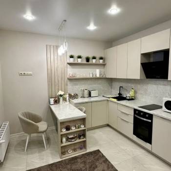 Продается 1-комнатная квартира, 30,7 м²