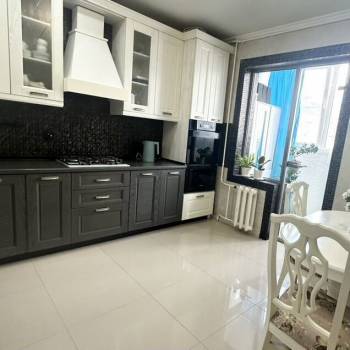 Продается 2-х комнатная квартира, 67 м²