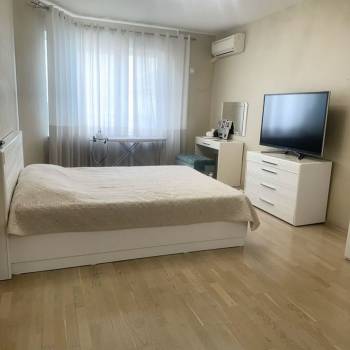 Продается 2-х комнатная квартира, 67 м²