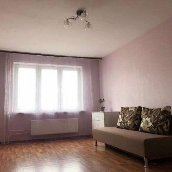 Сдается 2-х комнатная квартира, 65 м²