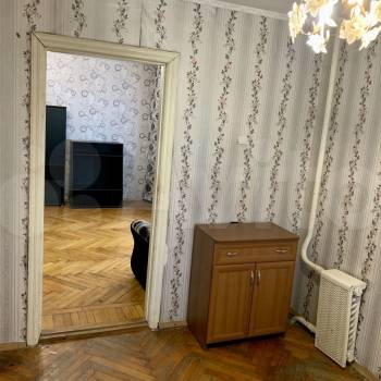 Сдается Многокомнатная квартира, 60 м²