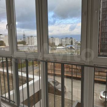 Сдается 1-комнатная квартира, 38 м²