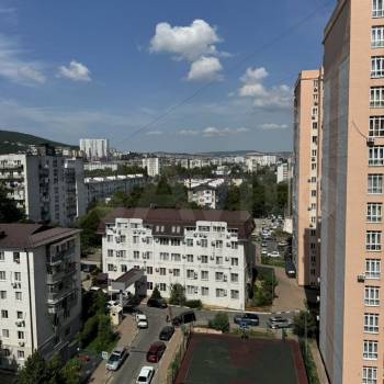 Продается 1-комнатная квартира, 47,7 м²