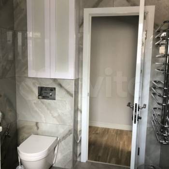 Сдается 2-х комнатная квартира, 91 м²