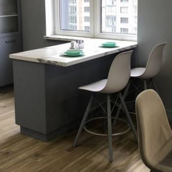 Сдается 2-х комнатная квартира, 91 м²
