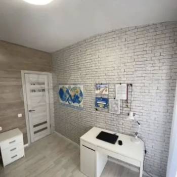 Продается 3-х комнатная квартира, 96 м²