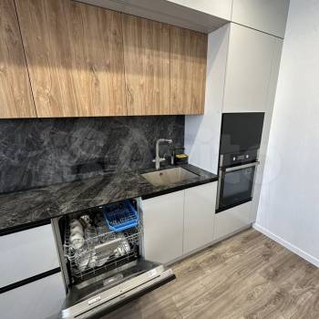 Сдается 2-х комнатная квартира, 84,4 м²