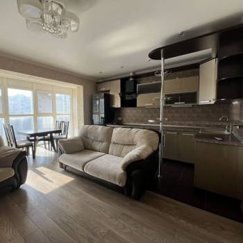 Продается 2-х комнатная квартира, 66,7 м²