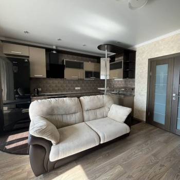 Продается 2-х комнатная квартира, 66,7 м²