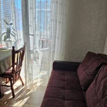 Продается 1-комнатная квартира, 54 м²