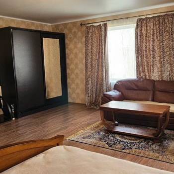 Продается 1-комнатная квартира, 54 м²