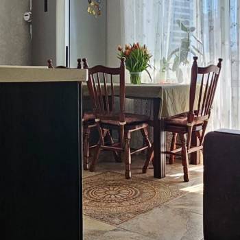 Продается 1-комнатная квартира, 54 м²